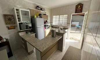 Imagem 4: Casa para venda possui 201 metros quadrados com 2 quartos em Porto Canoa - Serra - ES