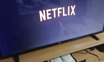 Imagem 2: Tv Philco 55 smart funcionando perfeitamente