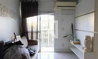 Imagem 3: Apartamento para Aluguel - Alto Petrópolis, 3 Quartos, 72 m2