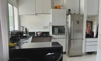 Imagem 4: Casa em Condomínio - Jardim da Granja - Condomínio Vila do Bosque - 2 Dormitórios - 200m²