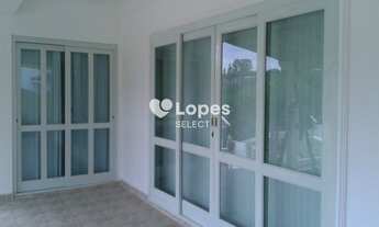 Imagem: Casa assobradada, 03 quartos/suítes, despensa