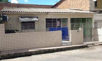 Imagem 2: Telefone procurar Sandra *35 ou Amauri *24