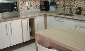 Imagem 4: Sobrado para venda tem 197 metros quadrados com 4 quartos em Uberaba - Curitiba - PR