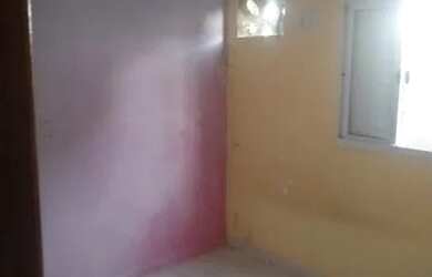 Imagem 2: Espaçosa Casa de 3 Quartos com Garagem para 3 Carros - Apenas 130 Mil!