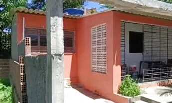 Imagem: VENDO CASA DE PRAIA EM ITAPUAMA AO LADO