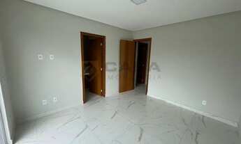 Imagem 2: Ph- Linda casa Duplex com porcelanato em Morada- Vaga Coberta!