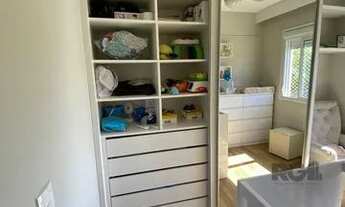 Imagem 5: Apartamento 3 dormitórios 1 suíte com closet , e 2 vagas de garagem no Menino Deus