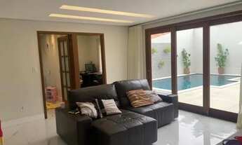 Imagem 4: Linda casa de Alto Padrão Em condomínio No Olho D Agua, Toda Reformada e Projetada Piscina