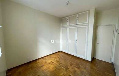 Imagem 5: Apartamento com 3 quartos para alugar, 130 m² por R$ 2.100/mês - Juiz de Fora