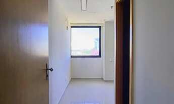 Imagem 3: Sala Comercial para Venda em Salvador, Caminho das Árvores, 1 banheiro, 1 vaga