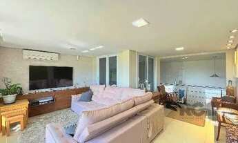 Imagem 7: Casa em Porto Alegre, no bairro Hípica, com 3 dormitório(s), e 3 banheiros, à venda