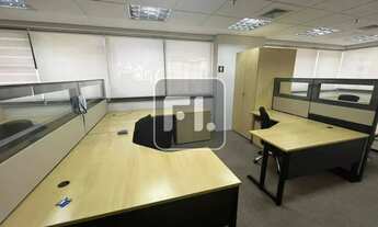 Imagem 4: Escritório para aluguel e venda possui 136 metros quadrados em Cerqueira César - São Paulo