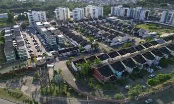 Imagem 5: Casa Duplex Mobiliada no Cond Portugal 3 Suites + Escritorio 2 Vagas