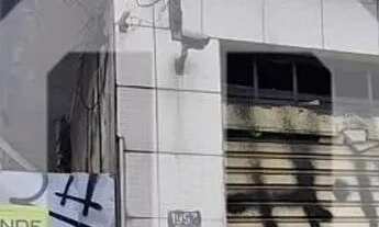 Imagem 4: Salão comercial com 225,00 m², com vão livre, banheiro, depósito e 4 vagas