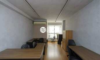 Imagem 2: Santa Lúcia - Loja à venda na Anuar Donato