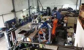 Imagem: Barracão à venda, 261 m² por R$ 689.000,00