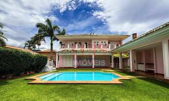 Imagem 2: Linda Casa Diferenciada em Condomínio exclusivo