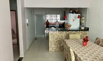 Imagem 5: Casa residencial disponível para venda no bairro Loteamento Portal do Vale II em Uberlândi