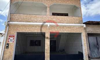 Imagem 2: Casa à Venda no Planalto Turu, 3 Quartos, 210m², São Luís