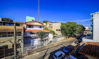 Imagem 4: Bem iluminada e com uma charmosa área gourmet para venda