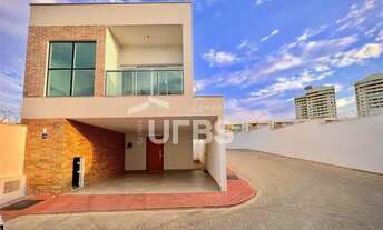 Imagem: SOBRADO, 3 Suítes, 138m², Condomínio