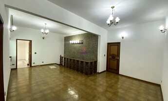 Imagem: Casa para VENDA, localizada no CENTRO