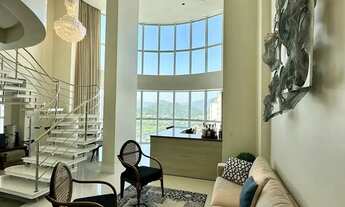 Imagem 2: Duplex locação anual com 4 suítes, 5 vagas quadra do mar em Balneário Camboriú - SC