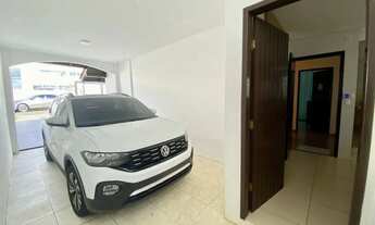 Imagem 3: Casa com 03 dorm (01 suíte) com Edícula em Barreiros - São José/SC