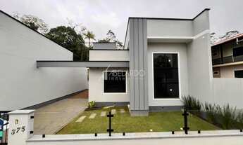 Imagem 2: CASA NOVA PRONTA PARA MORAR, COM 3 DORMITÓRIOS E AMPLO TERRENO, LOCALIZADA NA DIVISA ENTRE