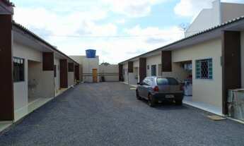 Imagem 2: Alugo- kitinet de um quarto, sala e cozinha conjugado, banheiro, área de serviço na frente