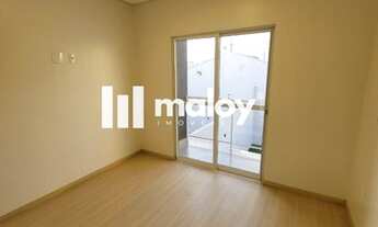 Imagem 5: Sobrado para Venda em Cascavel, Recanto Tropical III, 2 dormitórios, 1 suíte, 1 banheiro