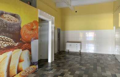 Imagem 6: FER - Ponto comercial em avenida de grande movimento