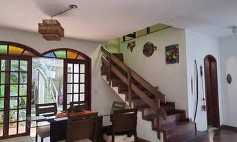 Imagem 4: Casa para venda tem 300 metros quadrados com 5 quartos em Badu - Niterói - RJ