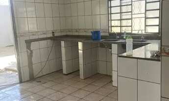 Imagem 6: Aluga se uma casa no jardim Vitória