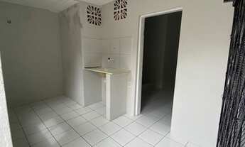 Imagem 3: Quitinete no Centro com 20m², 01 quarto/sala, cozinha e banheiro, próximo da faculdade Uni