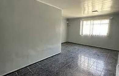 Imagem 6: CONJUNTO MANOA, ALUGO CASA DE ESQUINA, RUA PRINCINAL, 3 QUARTOS SENDO 1 SUÍTE, 5 VAGAS, ED