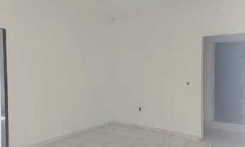 Imagem 3: Casa 4 cômodos espaçosa para alugar