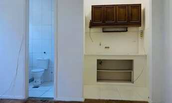 Imagem 5: Kitnet/conjugado para venda possui 16 m² - Catete - Rio de Janeiro