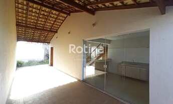 Imagem 4: Casa para alugar, 2 quartos, 2 vagas, Jardim Karaíba - Uberlândia/MG - R$ 4.300,00