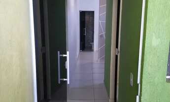 Imagem 2: Aluga-se casa 3 cômodos, e garagem para um carro hacht