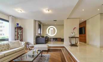 Imagem 2: Apartamento para Venda - 193m², 3 dormitórios, 2 vagas - Moema