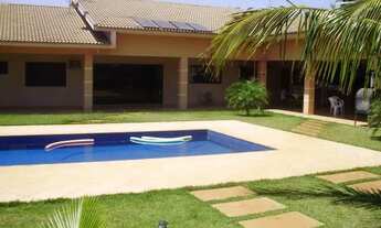 Imagem 3: Fazenda/Sítio/Chácara para venda possui 600 metros quadrados com 3 quartos