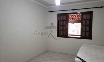 Imagem 4: LINDA Casa - Cidade Morumbi - 2 Dormitórios - 90m²