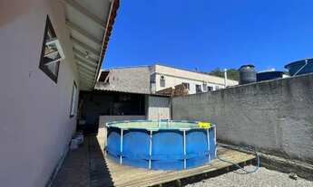 Imagem 4: Casa em ótima localização nos fundos de Biguaçu.