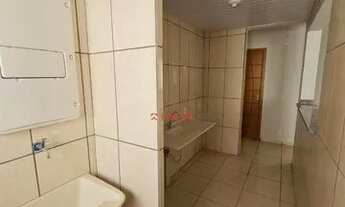 Imagem 5: Apartamento com 3 dormitórios para alugar, 55 m² por R$ 1.120,00/mês - Ipê - Ibiporã/PR