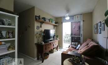 Imagem 2: Apartamento para Aluguel - Anil, 2 Quartos, 52 m2