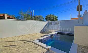 Imagem 3: CASA à venda com piscina e 3 quartos em Peruíbe, no bairro Nova Peruíbe