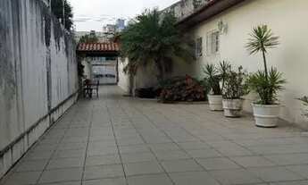 Imagem 5: Vendo casa ótima p clínica abange 2 ruas, ampla, rua pública