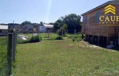 Imagem 5: Sítio c/chalé em local com portão de acesso e lago