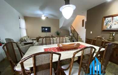 Imagem 4: Casa a venda no canal de Guarapari com lazer completo com pier para embarcação